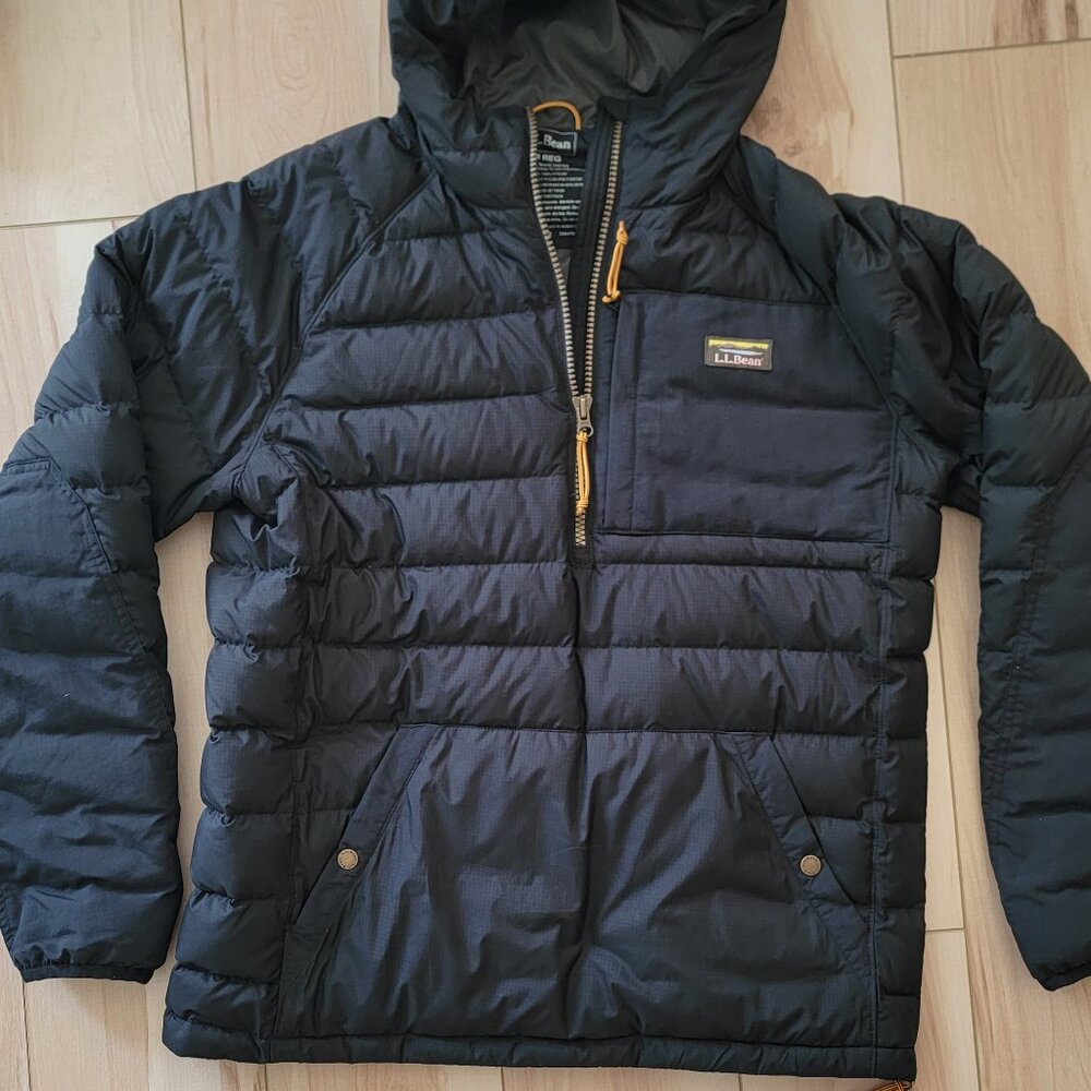 LL Bean Men’s Pullover Puffer Down Hooded Jacket